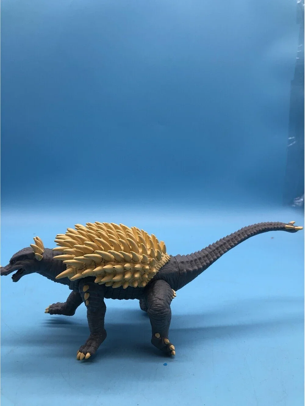 Spiked Armored Dinosaur Monster Action Figure Toy Gray Yellow 6in Unboxed